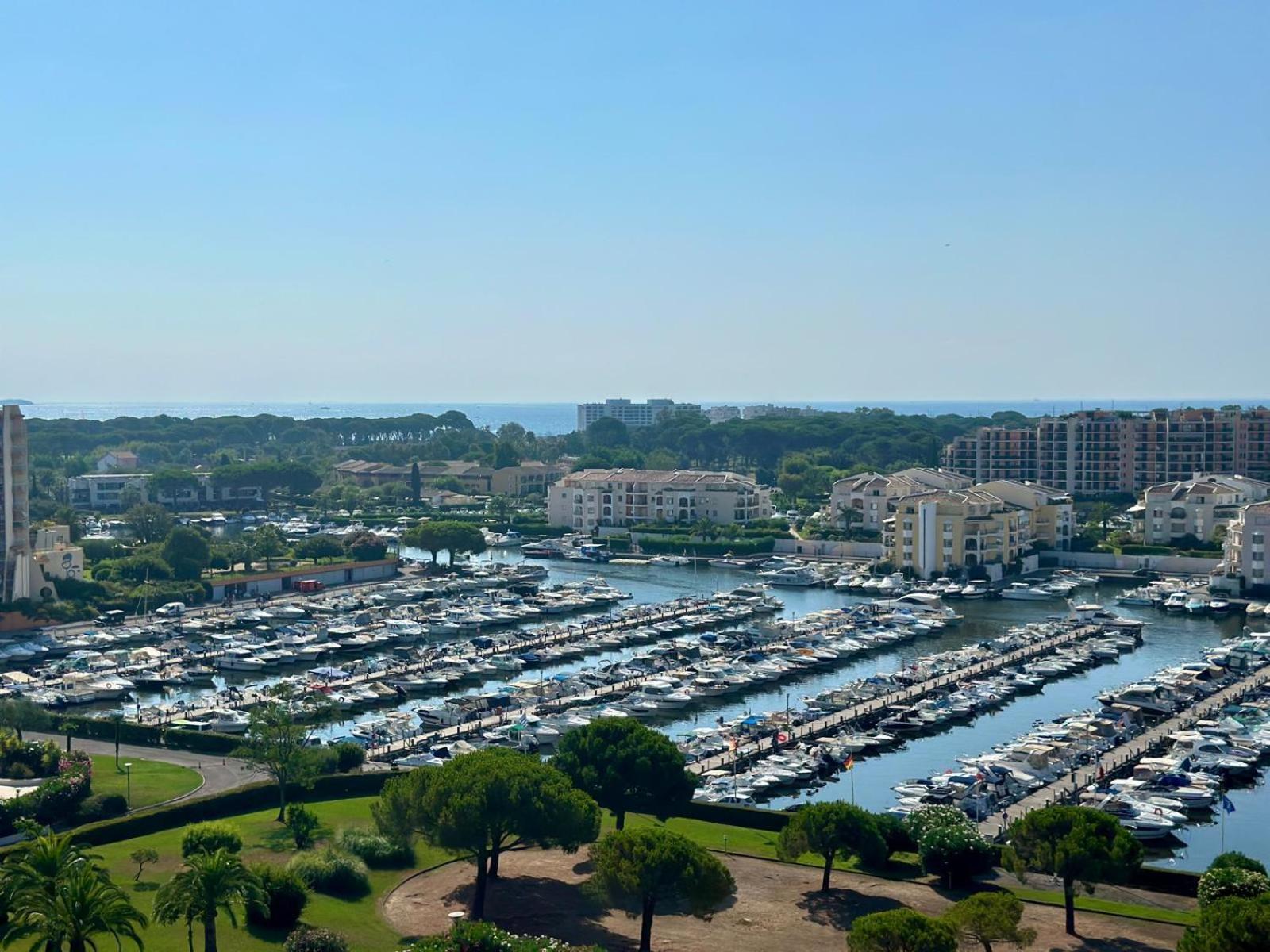 Appartement T3 De Standing Vue Mer Et Marina Мандельё-ла-Напуль Экстерьер фото